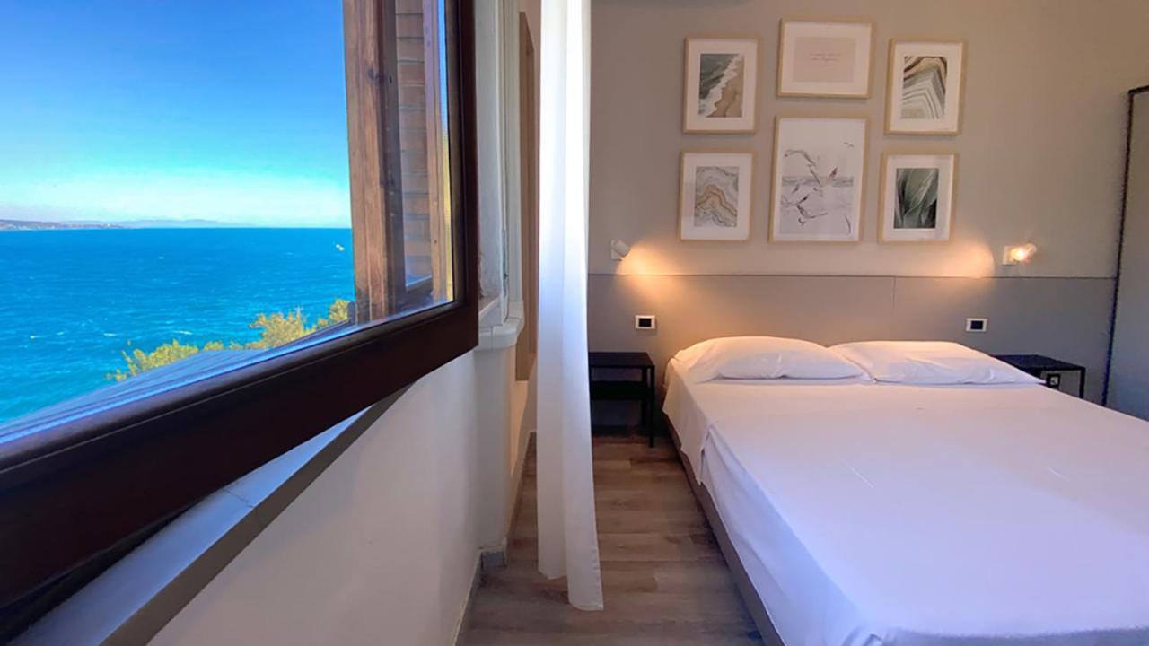 Il Romito Hotell Quercianella Eksteriør bilde